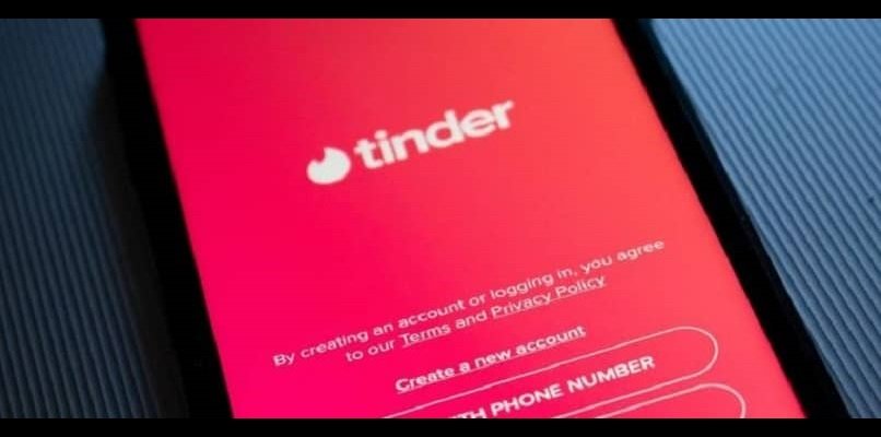 Quels autres aspects de mon profil Tinder puis-je modifier?