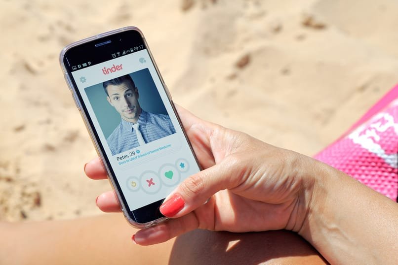 Comment évaluez-vous vos photos Tinder via Smart Photos?