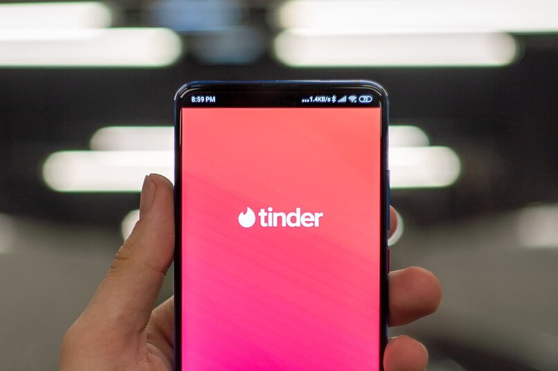 Comment acheter des pièces Tinder dans l'application Tinder?